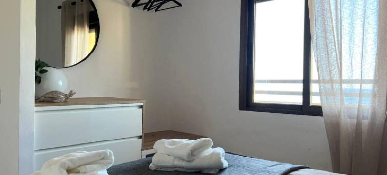 Studio in Aguadulce with Sea Views & Pool图片