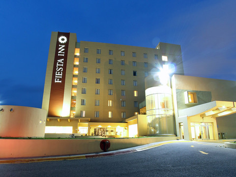 夸察夸尔科斯嘉年华酒店