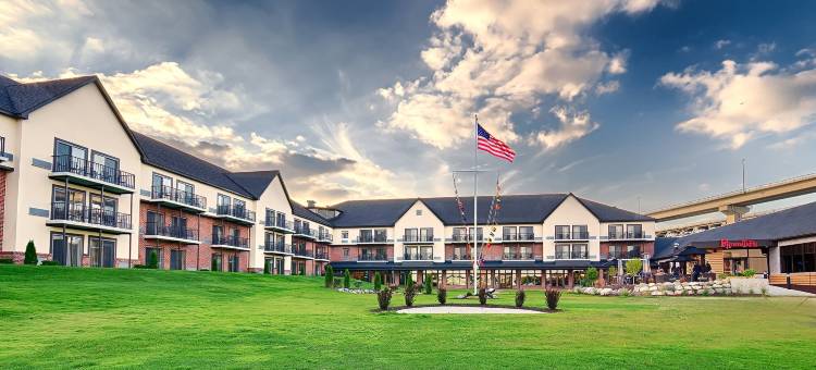 休伦港希尔顿逸林酒店(DoubleTree by Hilton Port Huron)图片