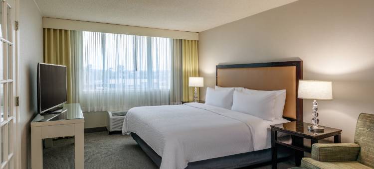 Holiday Inn & Suites 波士顿 - 皮博迪 by IHG(Holiday Inn & Suites Boston-Peabody by IHG)图片