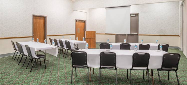 柯克斯维尔戴斯酒店(Days Inn by Wyndham Kirksville)图片