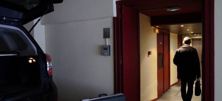 圣艾蒂安南 - Logis酒店 du Midi(Logis Hôtel du Midi - Saint Etienne Sud)图片