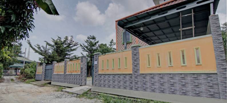 O酒店布德斯里旅馆(Hotel O Penginapan Budhe Sri)图片