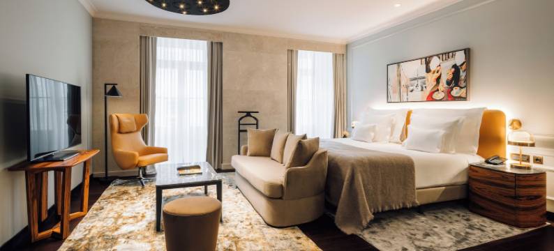 MYTHIC SANA 市中心套房 - 新开业(MYTHIC SANA Downtown Suites - New Opening)图片