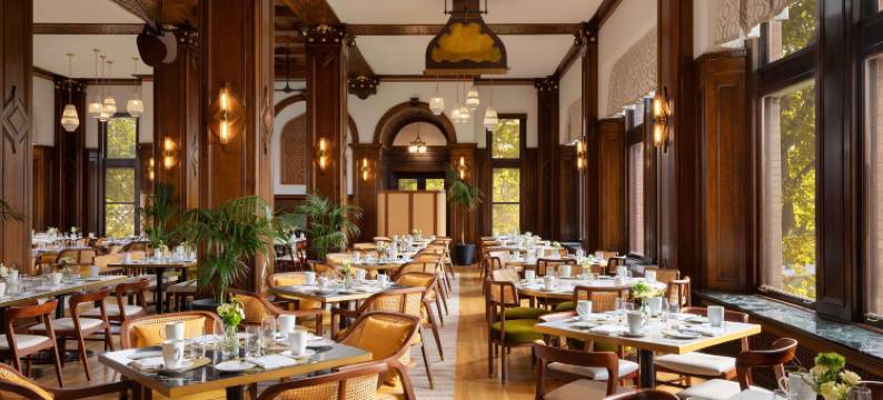 费尔蒙帝后饭店(Fairmont Empress Hotel)图片