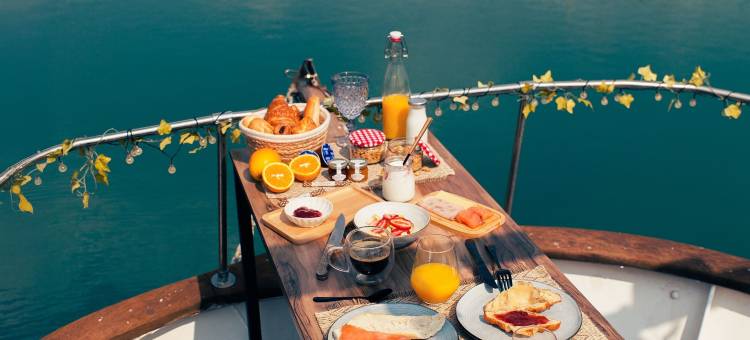 阿卡德萨拉利内亚体验地中海船屋酒店(Boat Haus Mediterranean Experience Alcaidesa  la Linea)图片