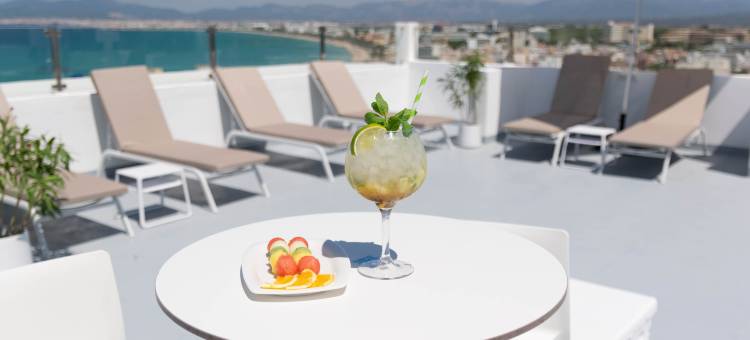 BLUESEA 阿雷纳尔塔(Bluesea Arenal Tower Adults Only)图片