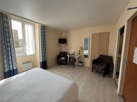 布列塔尼之家酒店