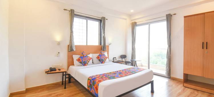 FabHotel Rova Stays图片