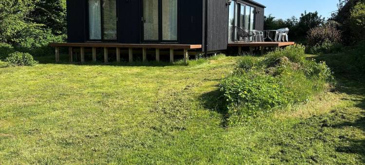 时尚小屋，靠近海滩、悬崖和港口生活(Stylish Cottage Near Beach, Cliff and Harbour Life)图片