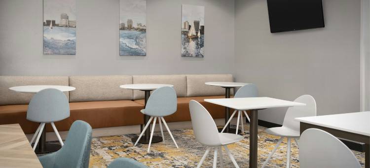 萨福克切萨皮克万豪TownePlace酒店(TownePlace Suites Suffolk Chesapeake)图片