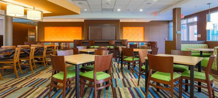 库埃罗万枫酒店及套房(Fairfield Inn & Suites Cuero)图片
