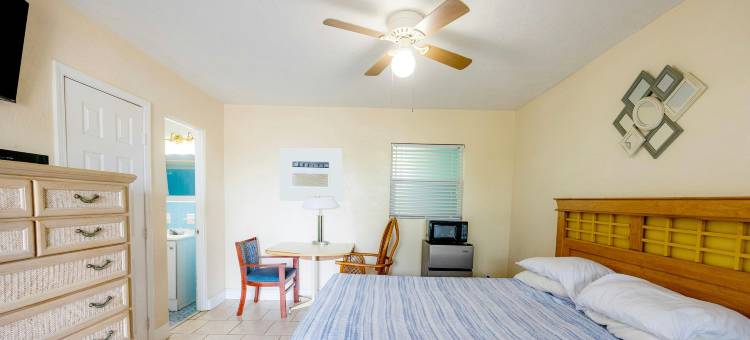 Siesta 汽车旅馆 By Townhouse 肯尼迪航天中心 泰特斯维尔 I 95(Siesta Motor Inn By Townhouse Kennedy Space Center Titusville I 95)图片