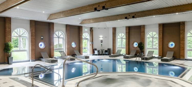 法恩罕猪背岭水疗酒店(Hogs Back Hotel & Spa Nr Farnham)图片