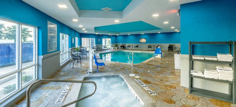 克利本欢朋套房酒店(Hampton Inn & Suites Cleburne)图片