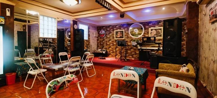 西波哥彭卡克伯格 @ 瑞德多兹酒店(RedDoorz at Hotel Andalus Puncak)图片