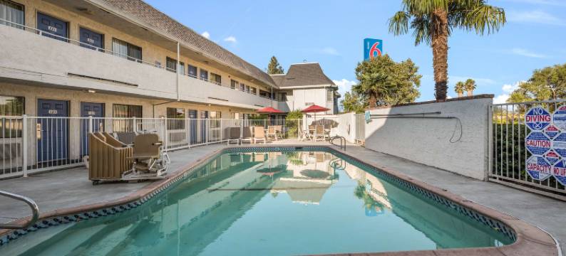 北费尔菲尔德6号汽车旅馆(Motel 6 Fairfield, CA - North)图片