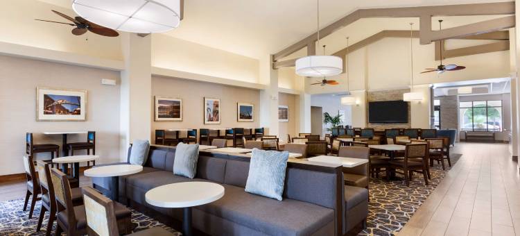 Homewood Suites by Hilton圣迭戈机场-自由站(Homewood Suites by Hilton San Diego Airport-Liberty Station)图片