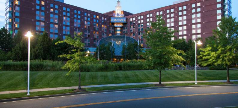 波士顿洛根机场希尔顿酒店(Hilton Boston Logan Airport)图片