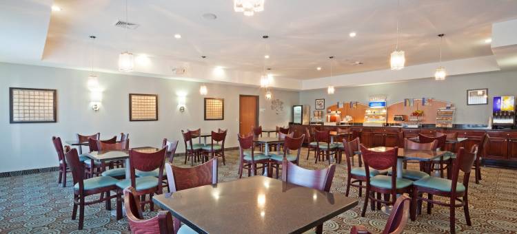 智选假日套房酒店梅里登(Holiday Inn Express & Suites Meriden)图片