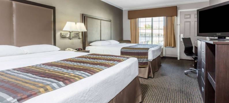 山景城速 8 酒店(Super 8 by Wyndham Mountain View)图片