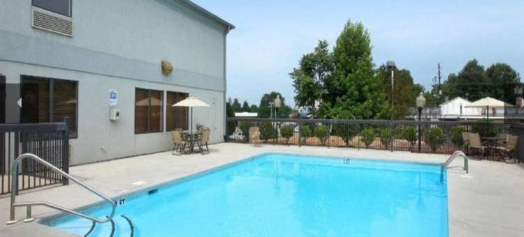 路易斯堡戴斯酒店(Days Inn by Wyndham Louisburg)图片