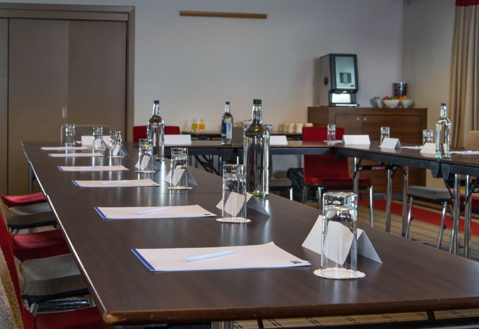 Holiday Inn Express Manchester - Salford QuaysOver view