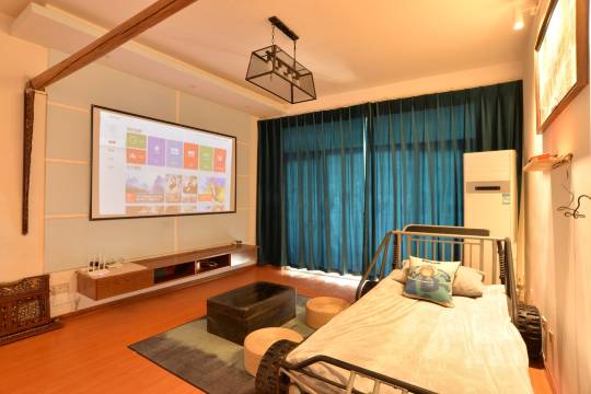 周老板管住公寓(潇湘中路分店)