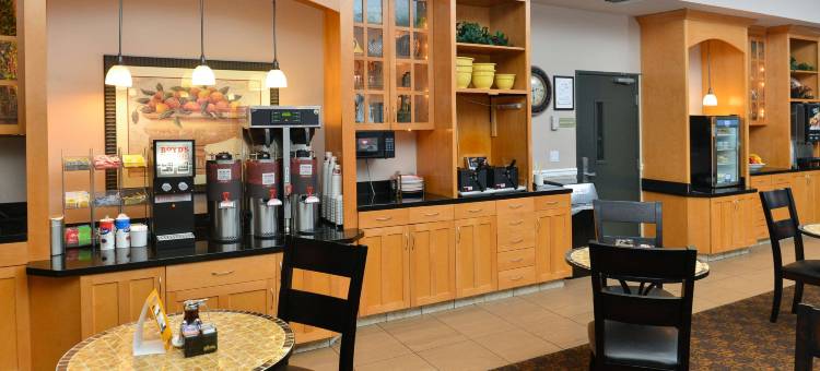 西雅图塔克维拉机场舒适套房酒店(Comfort Suites Airport Tukwila Seattle)图片