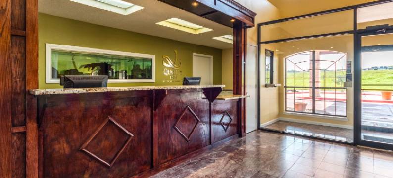 市中心附近大学凯艺酒店(Quality Inn University Near Downtown)图片