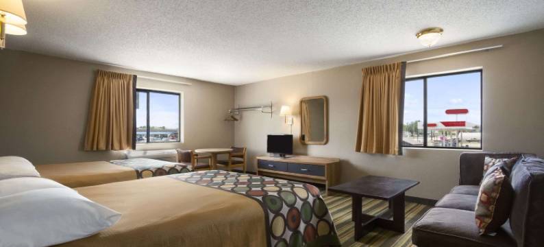 布莱克威尔速8酒店(Super 8 by Wyndham Blackwell)图片