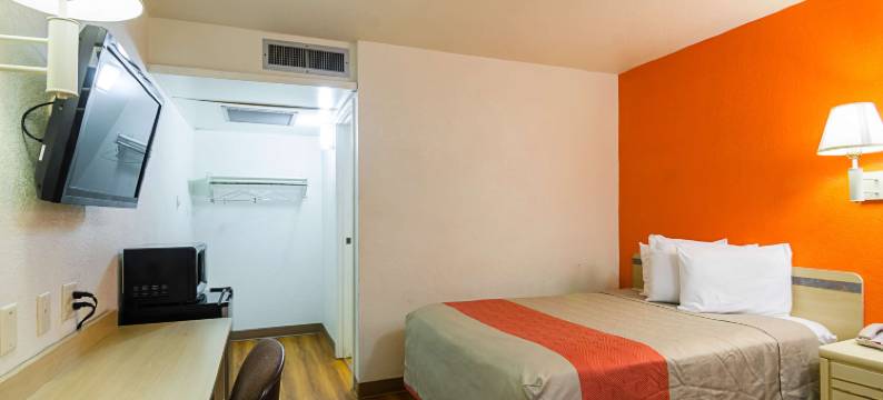 米切尔6号汽车旅馆(Motel 6 Mitchell, SD)图片