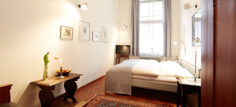 阿尔特斯塔特加斯特豪斯德鲁斯韦尔酒店(Altstadt Gästehaus Drewes Wale)图片