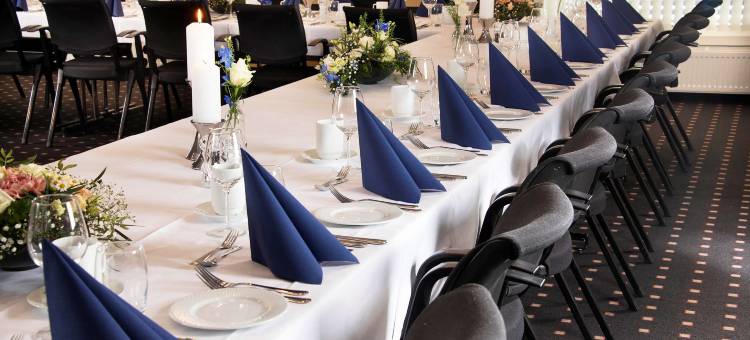 奥斯陆机场西丽柏酒店(Park Inn by Radisson Oslo Airport Hotel West)图片