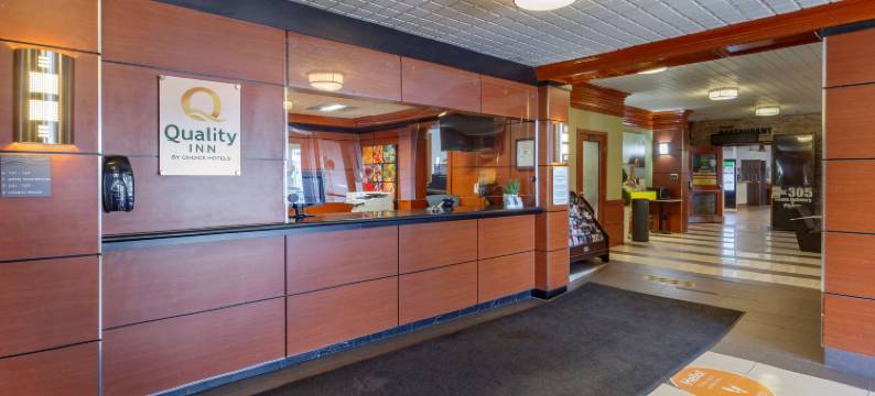 多伦多机场凯艺酒店(Quality Inn Toronto Airport)图片