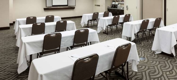 希尔顿欢朋套房酒店-奥马哈市区(Hampton Inn & Suites Omaha-Downtown)图片
