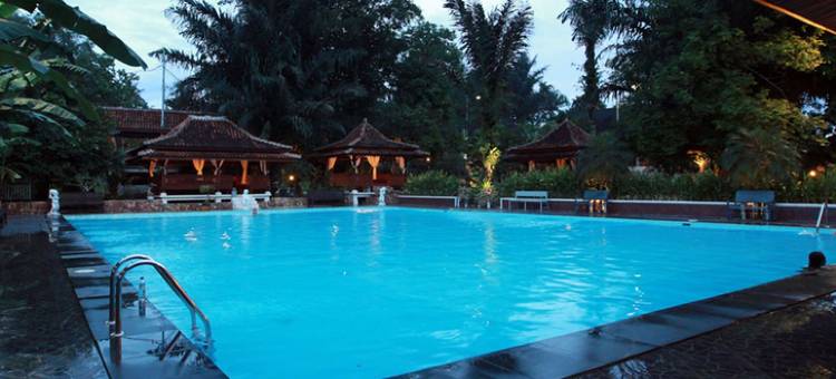 绿色热带村酒店(Green Tropical Village)图片