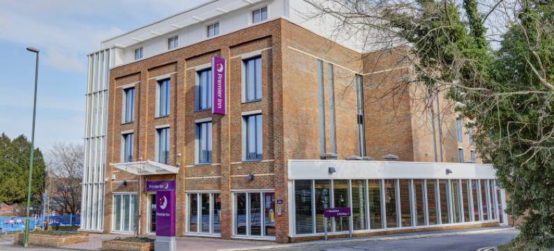 普瑞米尔海沃斯希思酒店(Premier Inn Haywards Heath)图片