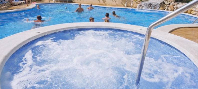 绿洲公园飞溅酒店(Hotel Oasis Park Splash)图片