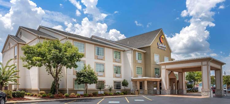 小石城北部麦凯恩购物中心舒适套房酒店(Comfort Inn & Suites North Little Rock McCain Mall)图片