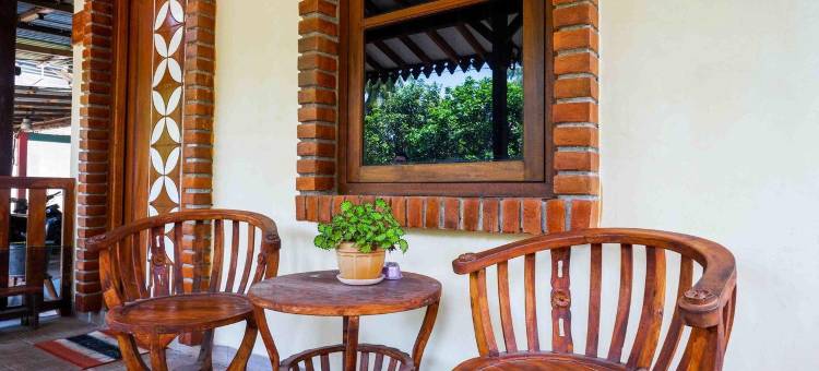 Roemah Beong Syariah at Desa Wisata Kembanglimus Mitra RedDoorz图片