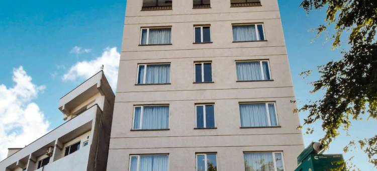 瓦尔茹别墅酒店(Hotel Varju Villa)图片