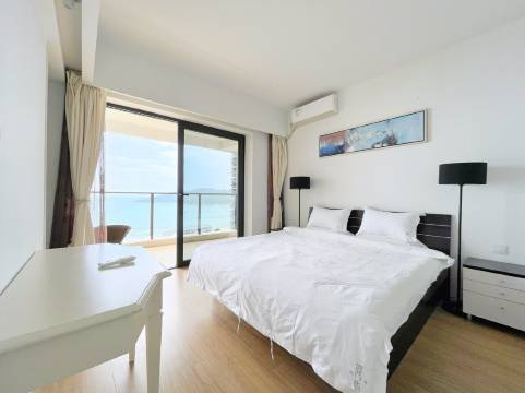 觅屿小径湾度假美宿公寓(石化大道东分店)