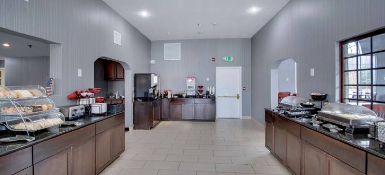 汉普顿贝斯特韦斯特优质酒店(Best Western Plus the Inn at Hampton)图片