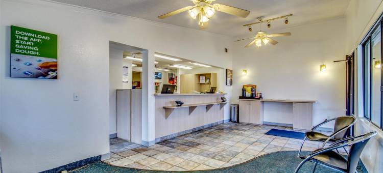 圣约瑟夫6号汽车旅馆(Motel 6 Saint Joseph, MO)图片