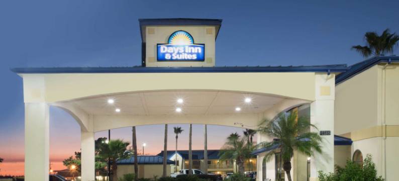 温妮温德姆戴斯套房酒店(Days Inn & Suites by Wyndham Winnie)图片