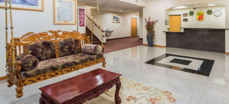 温德姆速8酒店萨莱纳店(Super 8 by Wyndham Salina)图片