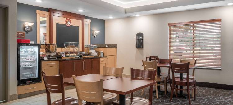 威诺纳AmericInn酒店(AmericInn by Wyndham Winona)图片