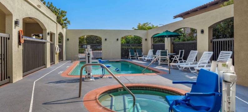 酒店(舒适酒店South San Jose / 摩根山)(Comfort Inn South San Jose - Morgan Hill)图片