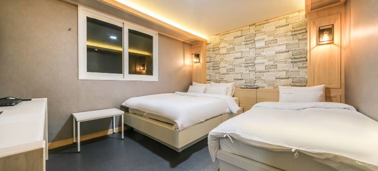 鸡尾原坪洞天堂杰斯酒店(Gumi Wonpyeong-Dong Hotel Heaven Jess)图片